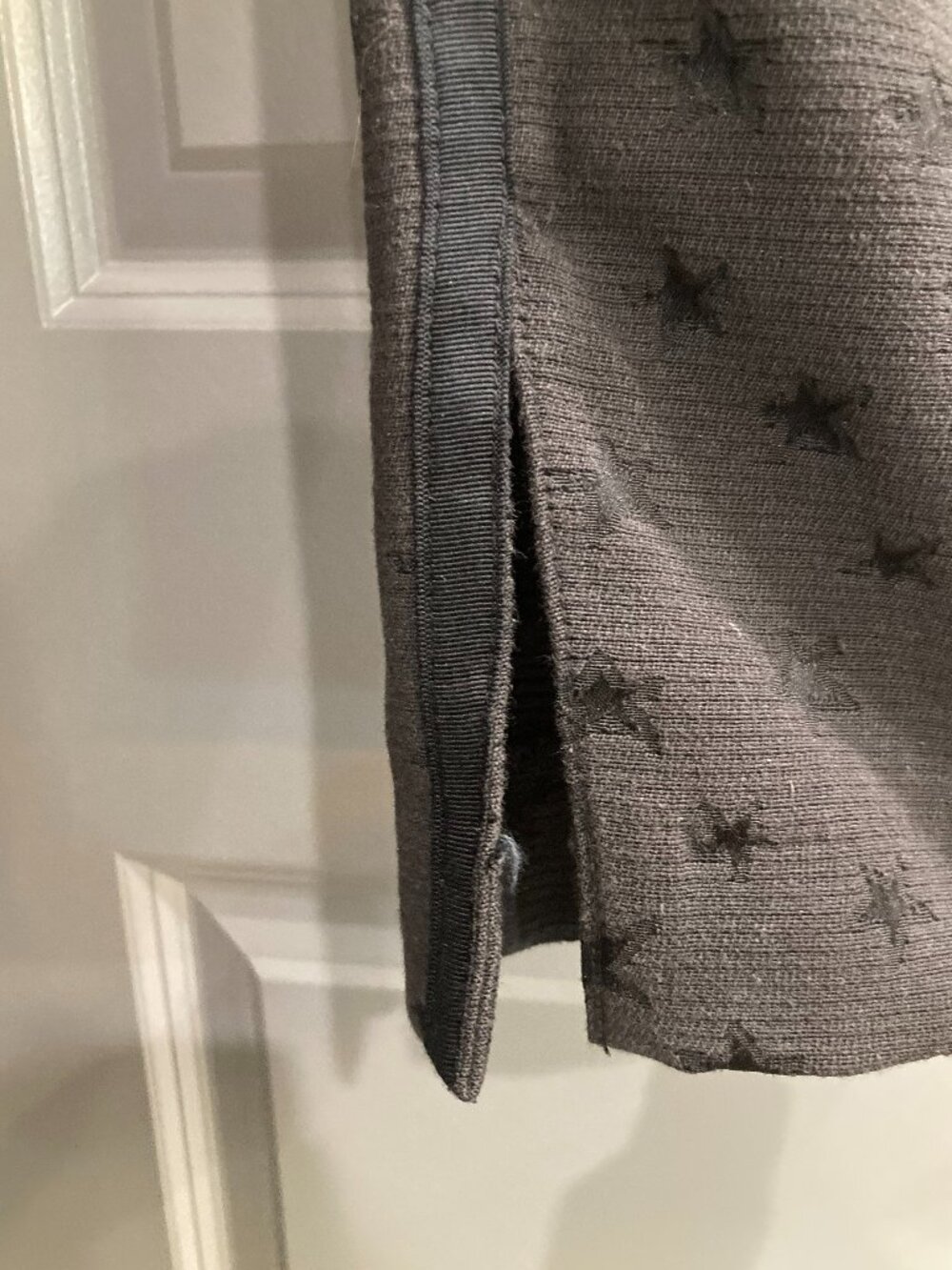Gap - Picture 3 of 5